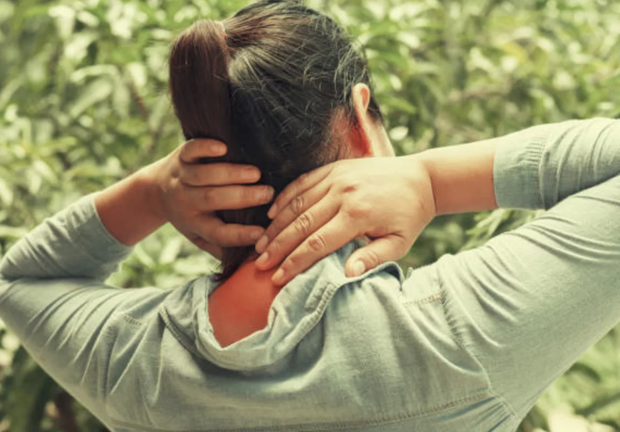 Traitement de la névralgie cervico-brachiale par acupuncture à Montauban