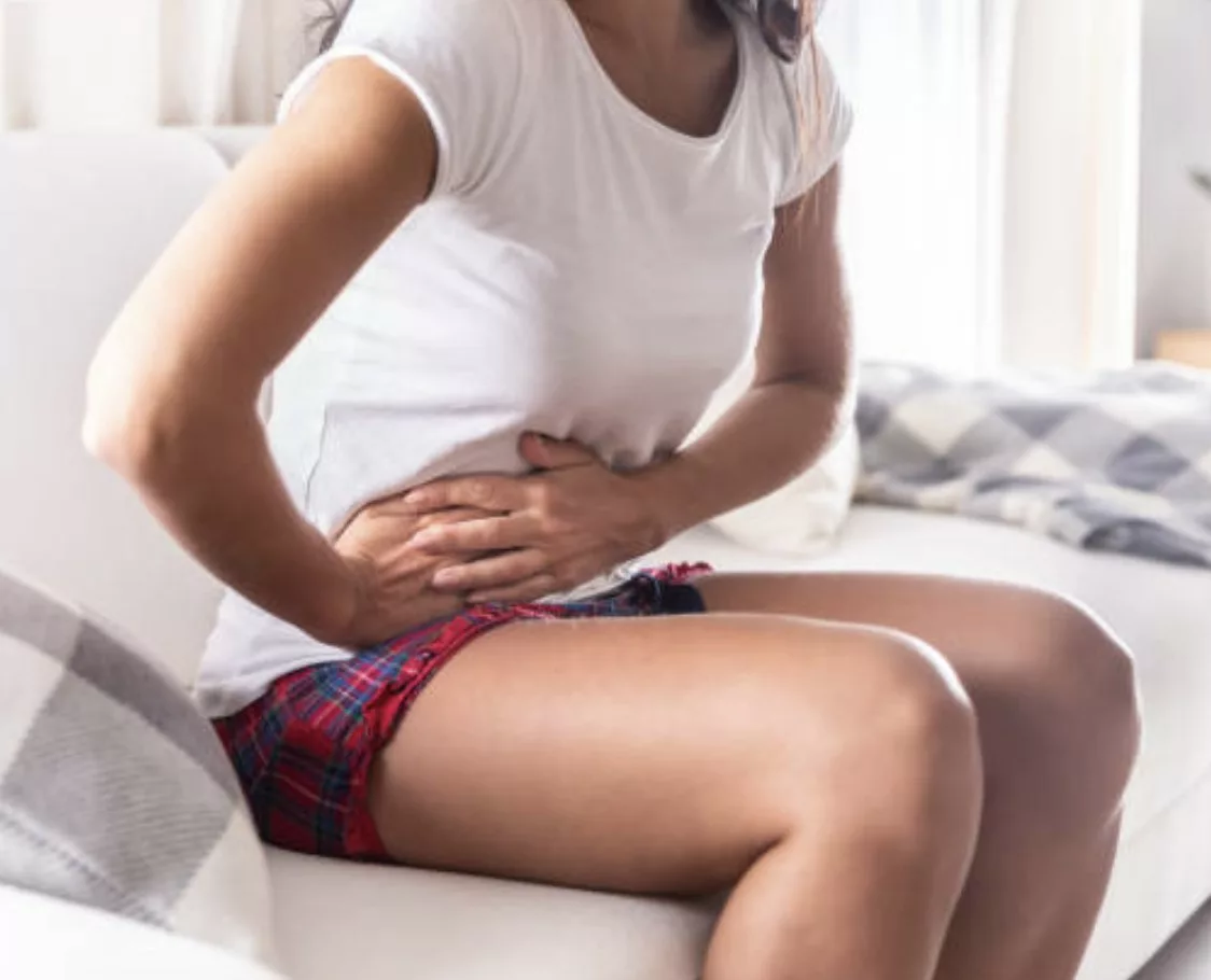 Séance d'acupuncture pour la maladie de Crohn et les MICI